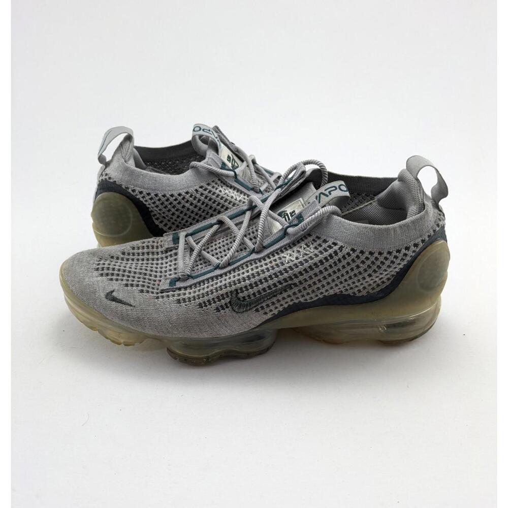 Mens Nike Air VaporMax 2021 Flyknit SE Gray Running Shoes DN3074-001 Size 10.5